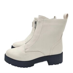 New York And Company Allie White Block Heel Lug Sole Ankle Boots Size 10